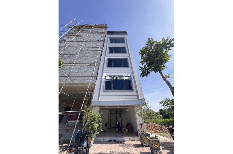 Tòa nhà dòng tiền Ngọc Thụy Long Biên – 7 tầng thang máy – 90m² – lô góc đẹp – 40 tỷ